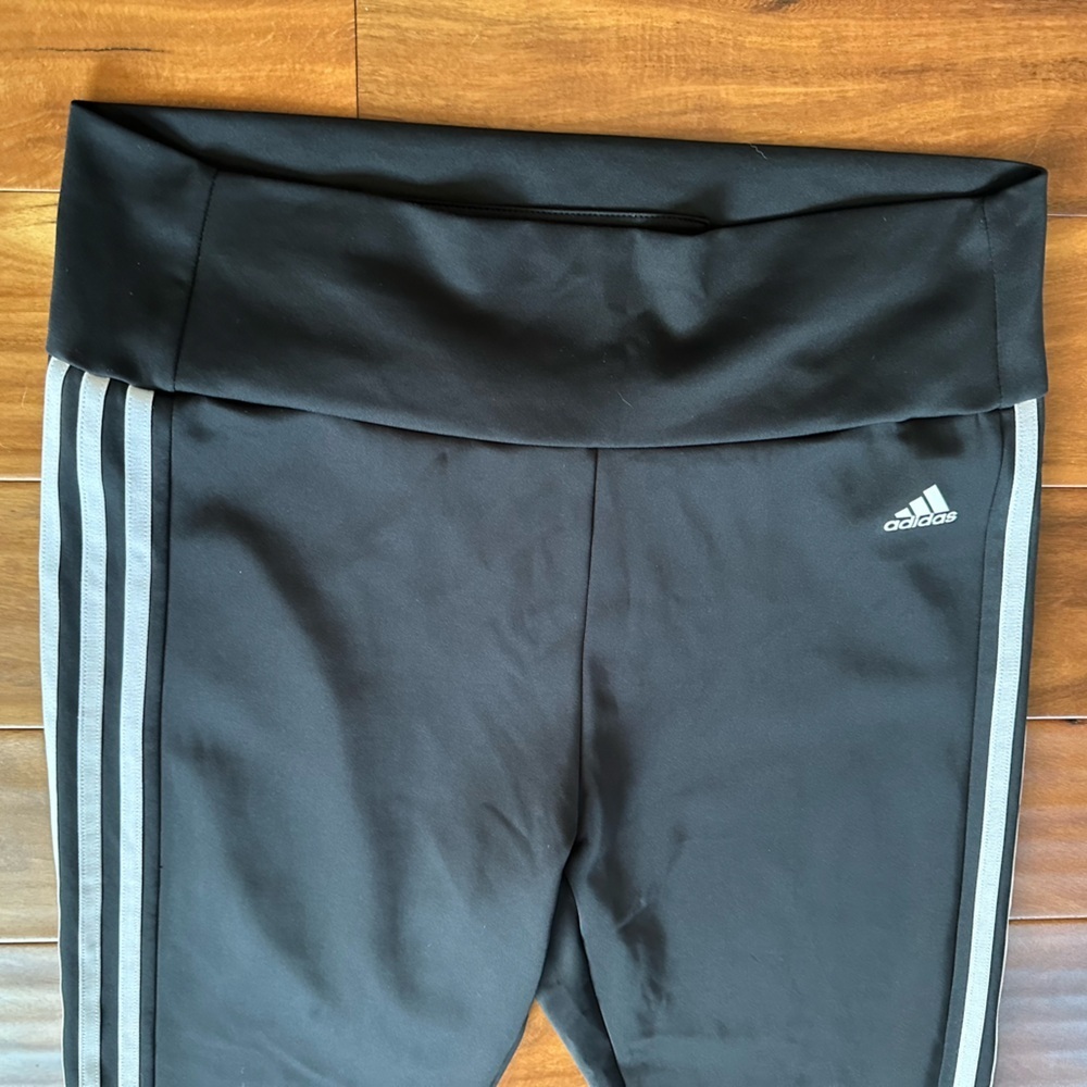 Adidas AeroReady Black Leggings with White Side Stripes size XL - Picture 2 of 4